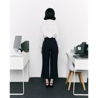 Lawyer Store | [8251175] เสื้อเชิ้ตแขนยาว ผ้าเงา silk satin หรูหรา สำหรับผู้หญิง เสื้อเชิ๊ต มีให้เลือก 7สี