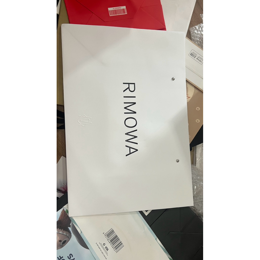 ถุงกระดาษ Rimowa ถุงกระดาษ Rimowa