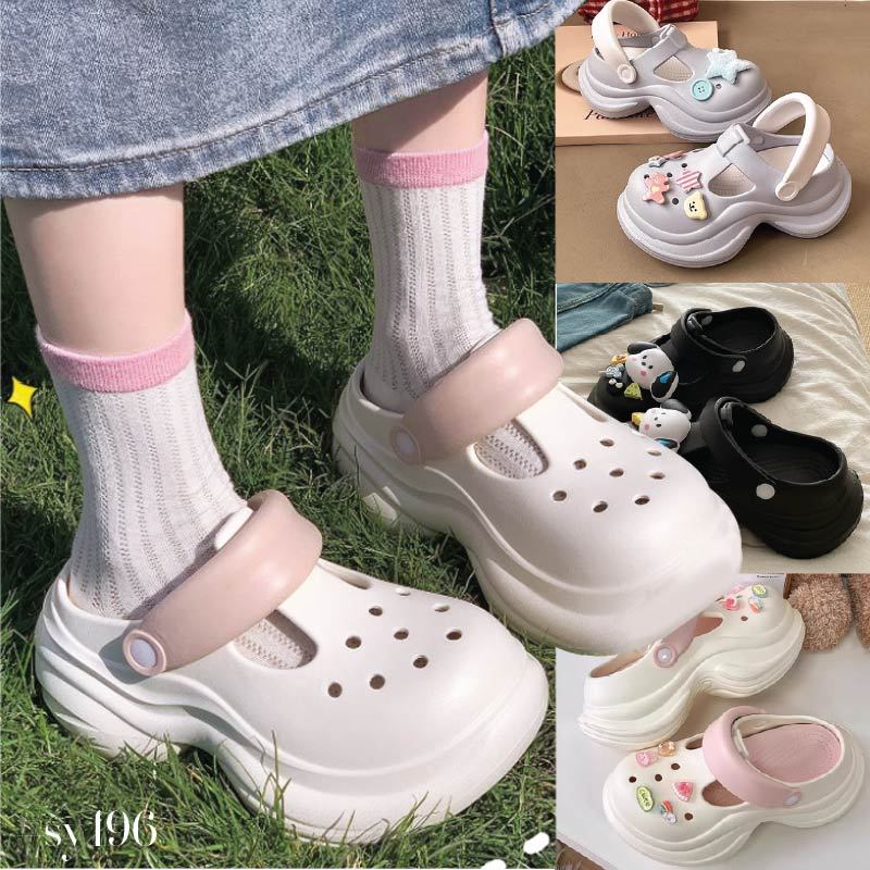รองเท้าแตะผู้หญิง clog แบบสวม วัสดุ EVA ส้นสูง 5cm หัวมน แต่งสายคาดปรับรัดส้นได้ มีรูระบายอากาศ #sy196