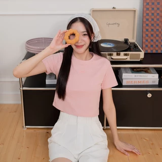 Bibi_SP086 เสื้อ Baby Tee คอตตอน 100% ปักโลโก้ ใส่สบาย แมทช์ง่าย แมทช์ได้ทั้งเอวสูง/ต่ำ
