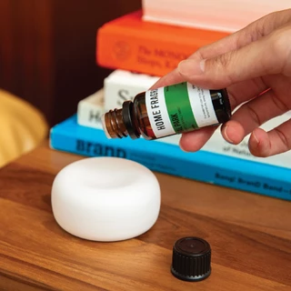EVERYDAY & FRIENDS | Everyday Basic Home Fragrance Oil 15 ml (Everyday Kmkm) | น้ำมันหอมระเหย บ้านหอม ปรับอากาศ