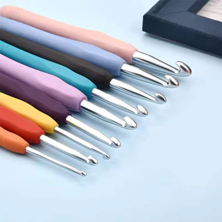โครเชต์ตะขอเข็มถักงานฝีมือ 1 ชิ้น ขนาด 2.0MM - 10.0MM มม