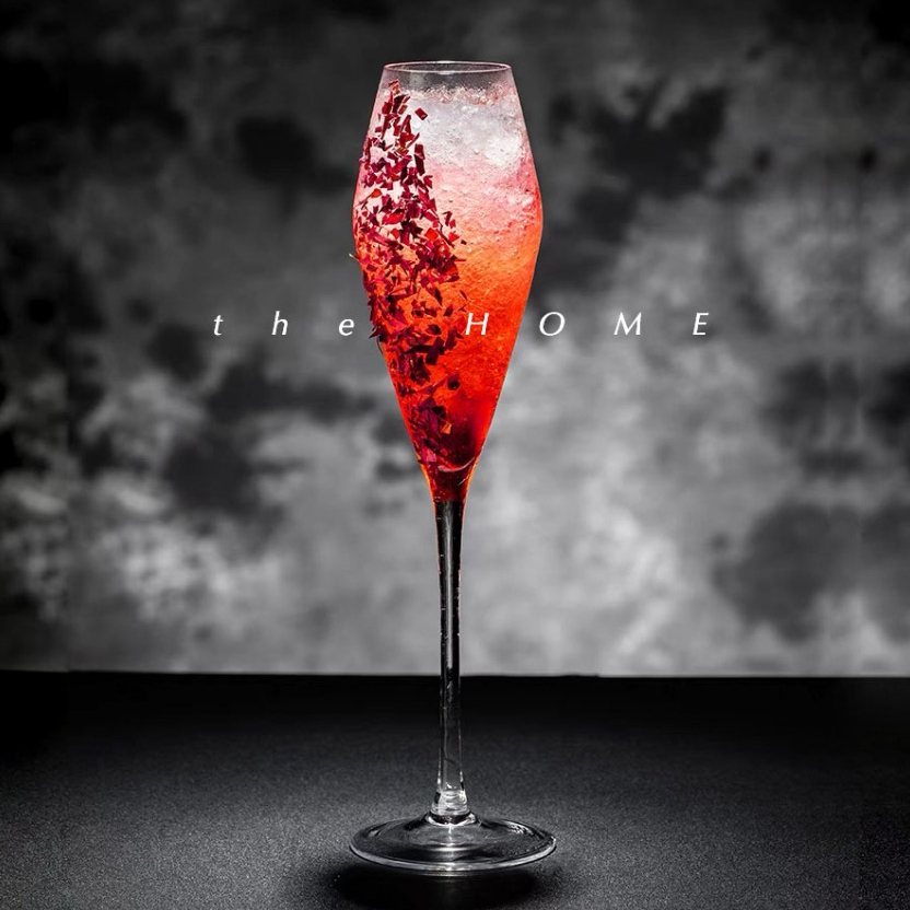 【พร้อมส่งในไทย】Champagne Glass แก้วแชมเปญ แก้วคริสตัลไร้สารตะกั่วระดับพรีเมียม แก้วไวน์ 240ML