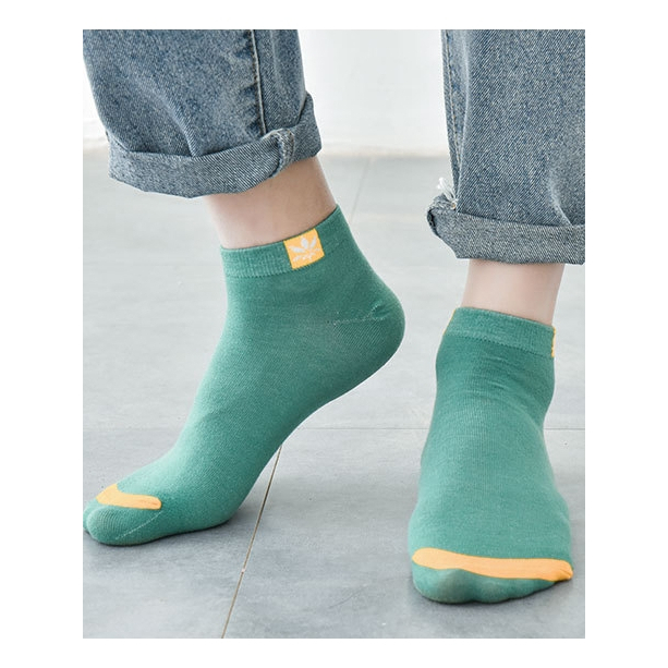 Magma Shop ถุงเท้าข้อสั้น ถุงเท้าผู้หญิง ถุงเท้าแฟชั่น แพค 5 คู่ 5 สี สินค้าพร้อมส่งในไทย