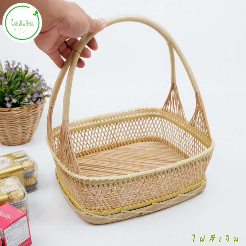 ตะกร้า ตะกร้าใส่ของฝากเป็นกระเช้ามะพร้าวของขวัญ มีให้เลือก3ขนาด รับน้ำหนักได้3-4กิโลกรัม