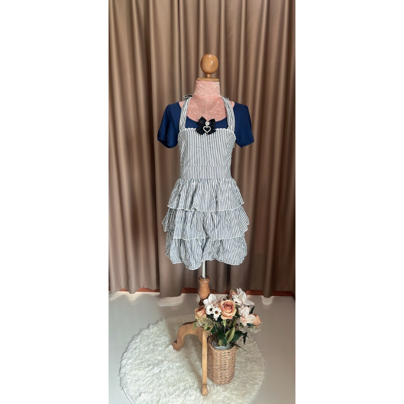 เดรสแบรนด์  Lizlisa ชุดติดกัน สวยมากๆค่ะสายแบ๊วควรมีไว้ครอบครอง😘💕แบรนด์ญี่ปุ่น 🇯🇵แท้