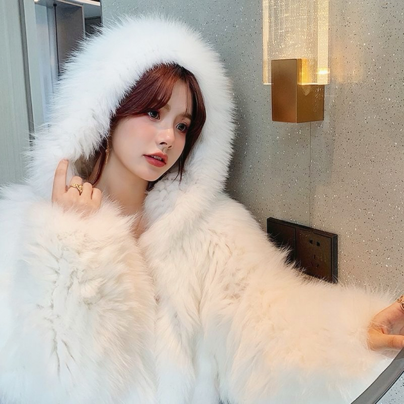 🌨️Korea Fluffy Coat🌨️พร้อมส่ง เสื้อกันหนาว เสื้อโค้ทขนเทียม ขนหนาฟูนุ่มๆ ฮู้ดใหญ่ๆ มีตะขอเกี่ยว3ตัว บุซับในอย่างดี