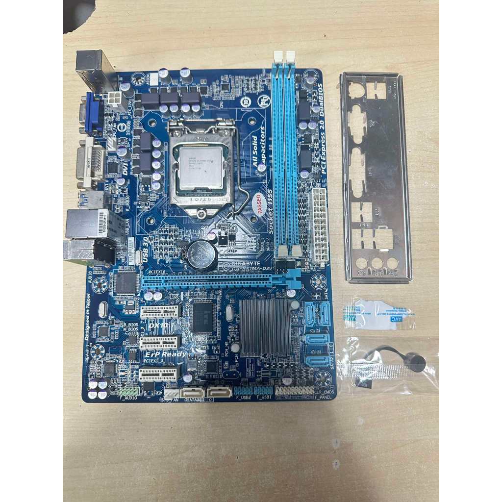 เมนบอร์ด LGA1155 GIGABYTE H61MA-D3V รองรับเจนที2-3  มือสอง สภาพดี พร้อมส่ง แถมฟรี I3-2100