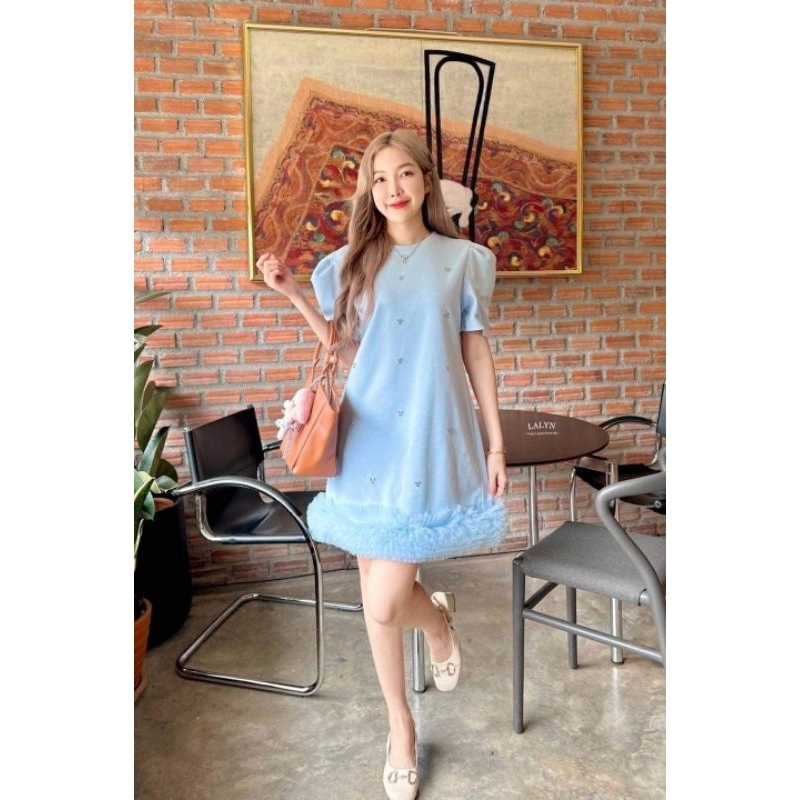 #พร้อมส่ง​ พิมพ์พา เดรส : ฟ้า