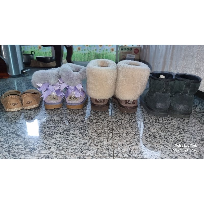 รองเท้า UGG Australia งานแท้มือสองขอคนรับได้ ใส่เดินบนพื้นน้ำแข็ง เดินบนหิมะ ไม่ลื่น ทดสอบมาเองแล้วค