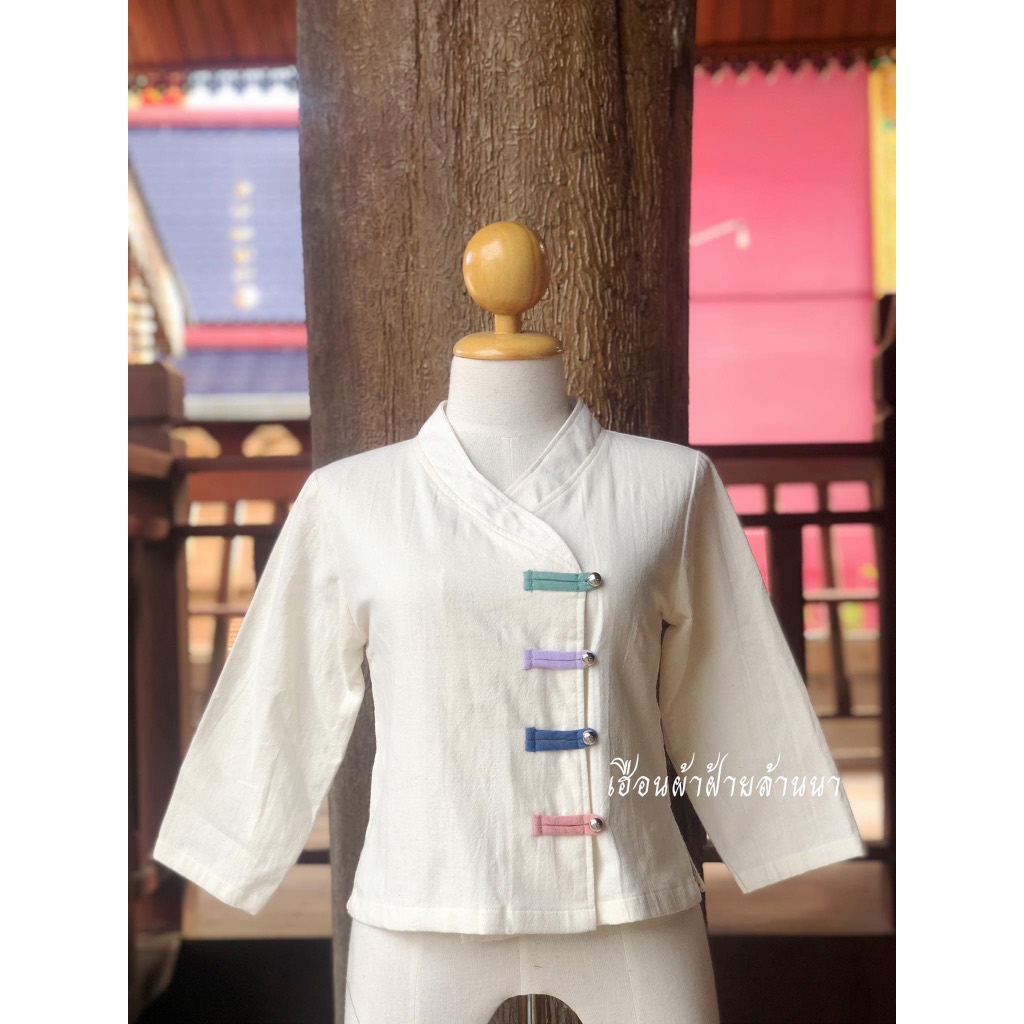 เสื้อผ้าฝ้ายคอป้าย สายกระดุมสีสันน่ารัก เนื้อผ้านิ่มใส่สบาย