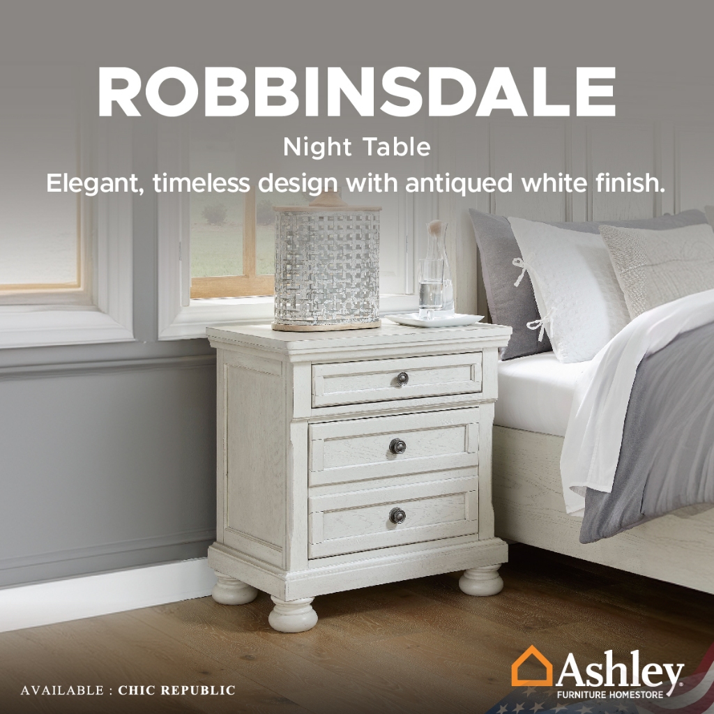 Ashley ตู้ข้างเตียง รุ่น ROBBINSDALE Night Table