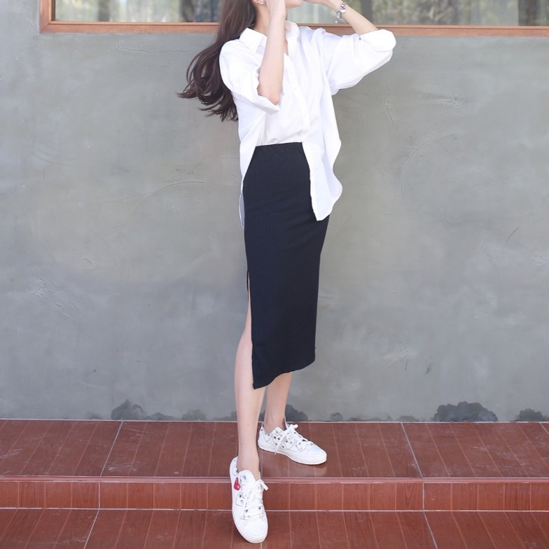 Peonyy.petal Tulip Skirt - กระโปรงผ้าเอวยางยืด ผ้ายืด ผ่าข้าง ทรงสวยใส่สบาย