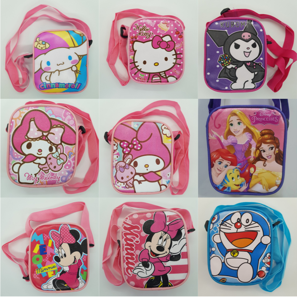 กระเป๋าสะพายใบเล็ก ลายการ์ตูน ขนาด 12*15*4 ซม. สายปรับความยาวได้ ด้านหน้า เป็นหนัง PU