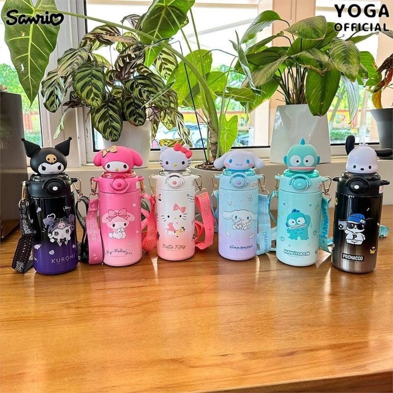 กระติกน้ำเก็บอุณหภูมิ​ Sanrio สินค้าลิขสิทธิ์​แท้​💯💯💯 แบบกกดเด้งมีหลอดดูด มีสายพายข้างขนาด 600ml ราคา 479 บาท