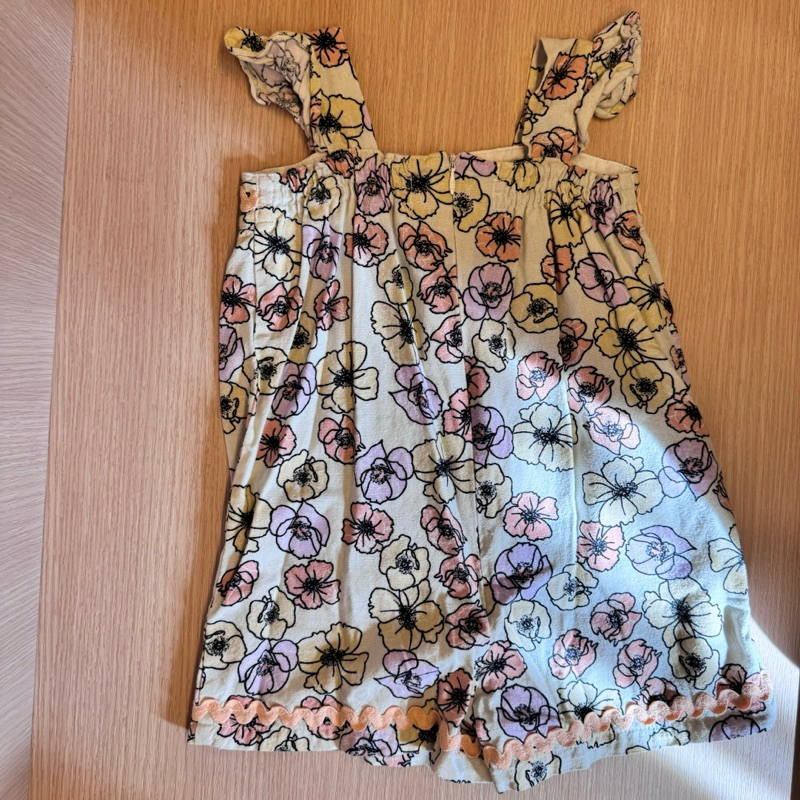 เหมาๆจั๊มสูทแม่ลูก tiny tale มือสอง แม่ไซส์ M 1 ตัว ลูกไซส์ L 3-4 ขวบ 2 ตัว