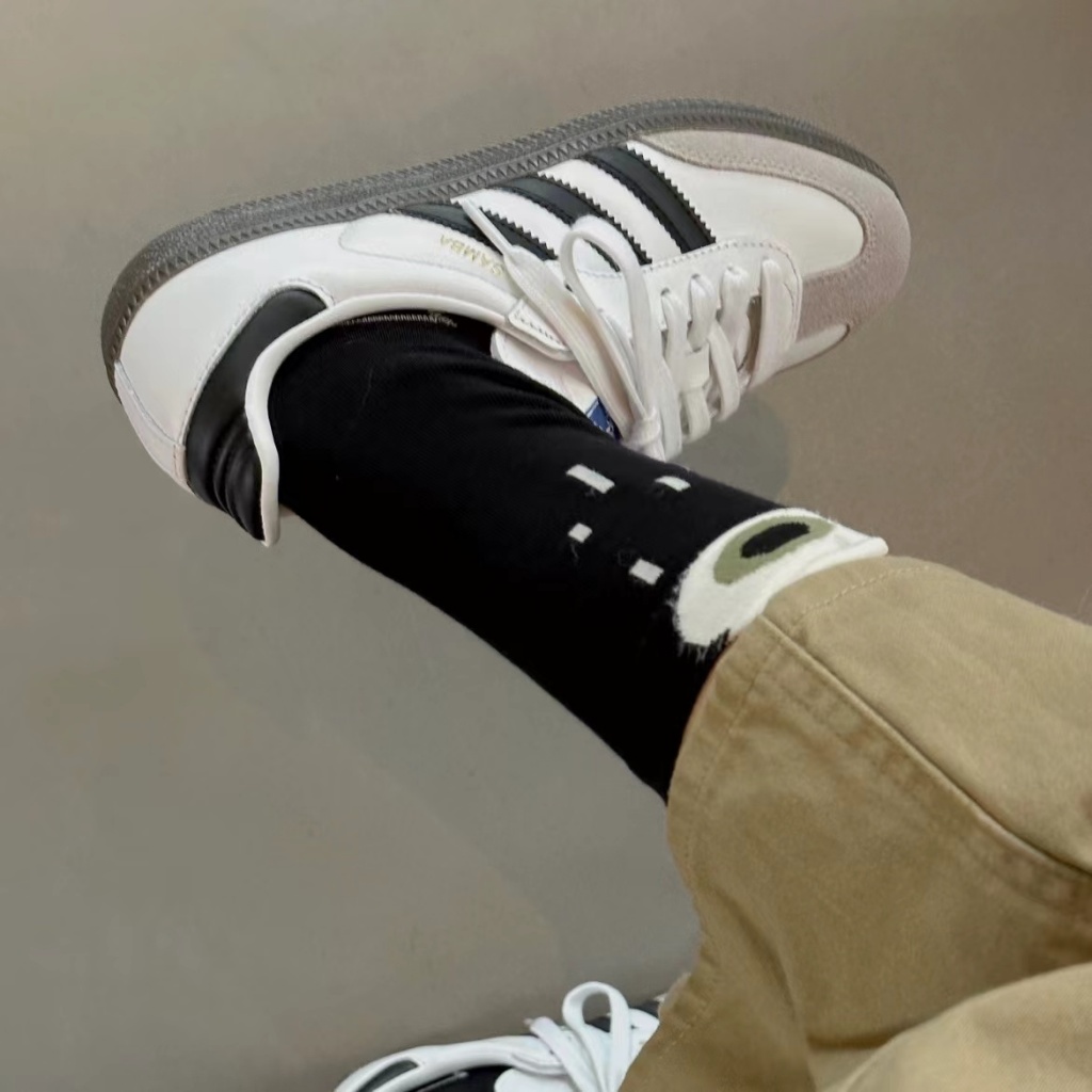 （ของแท้ 100 %）adidas originals Samba OG B75806 white/สีขาวดำ