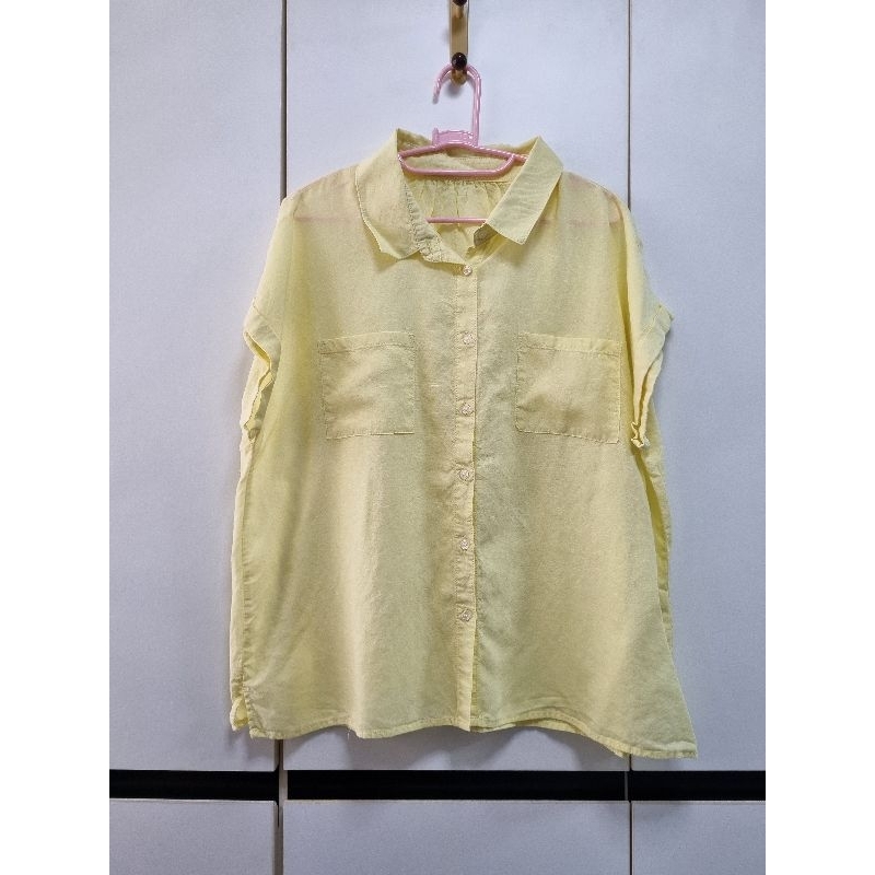 2nd เสื้อเชิ้ต คอปก กระดุมหน้า สีเหลืองพาสเทล
