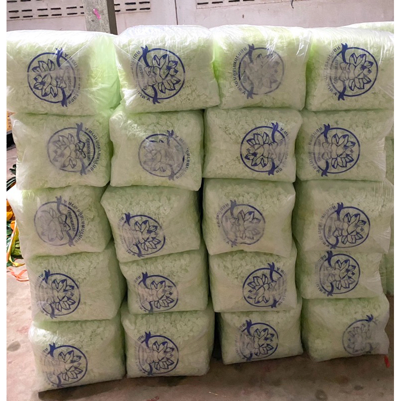 ดอกรักพลาสติก “ตราดอกบัว”