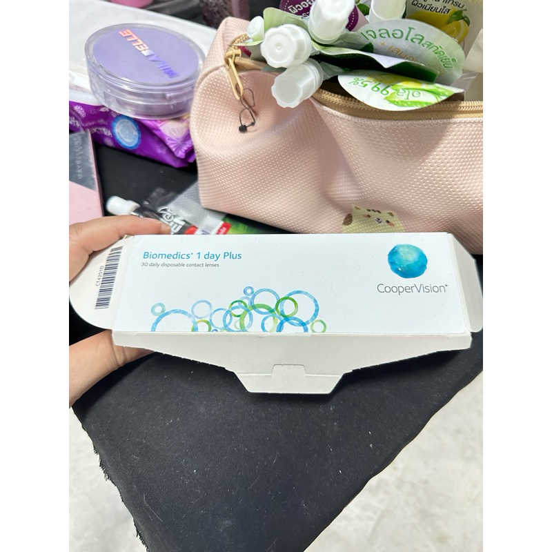 คอนแทคเลนส์ Biomedics 1 day Plus