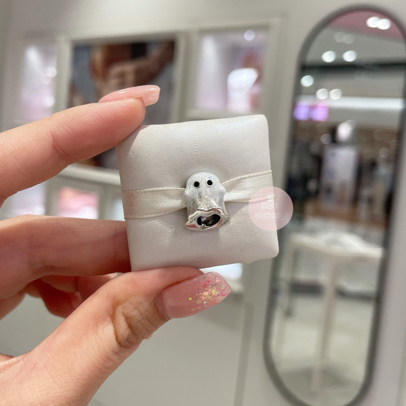 (ของแท้100%) Pandora Glow-in-the-dark Boo Ghost ชาร์ม ผีน้อย เรืองแสงได้