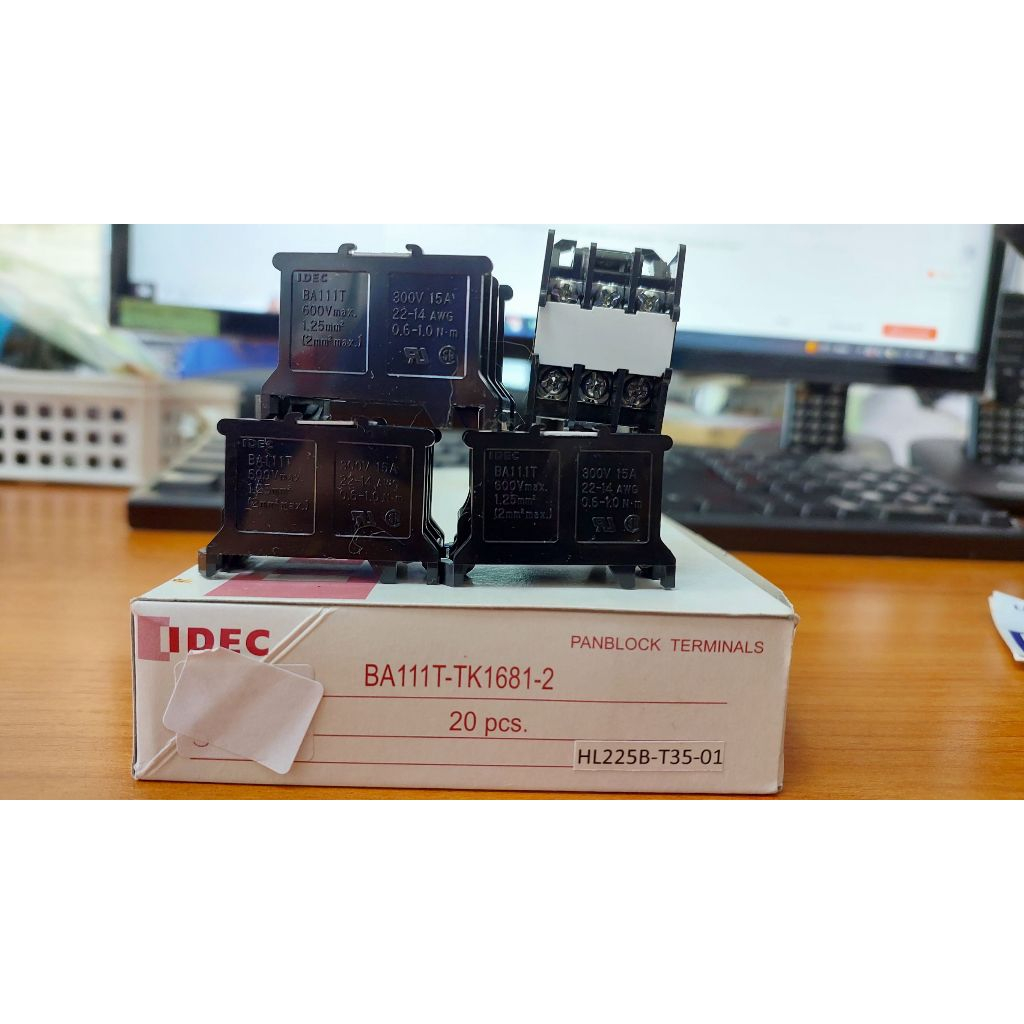 "IDEC" TERMINAL BLOCK BA111T-TK1681-2 (แพ็ค3ชิ้น) จำหน่ายยกแพ็คคะ  ***(สามารถออกใบกำกับภาษียอด500บาท