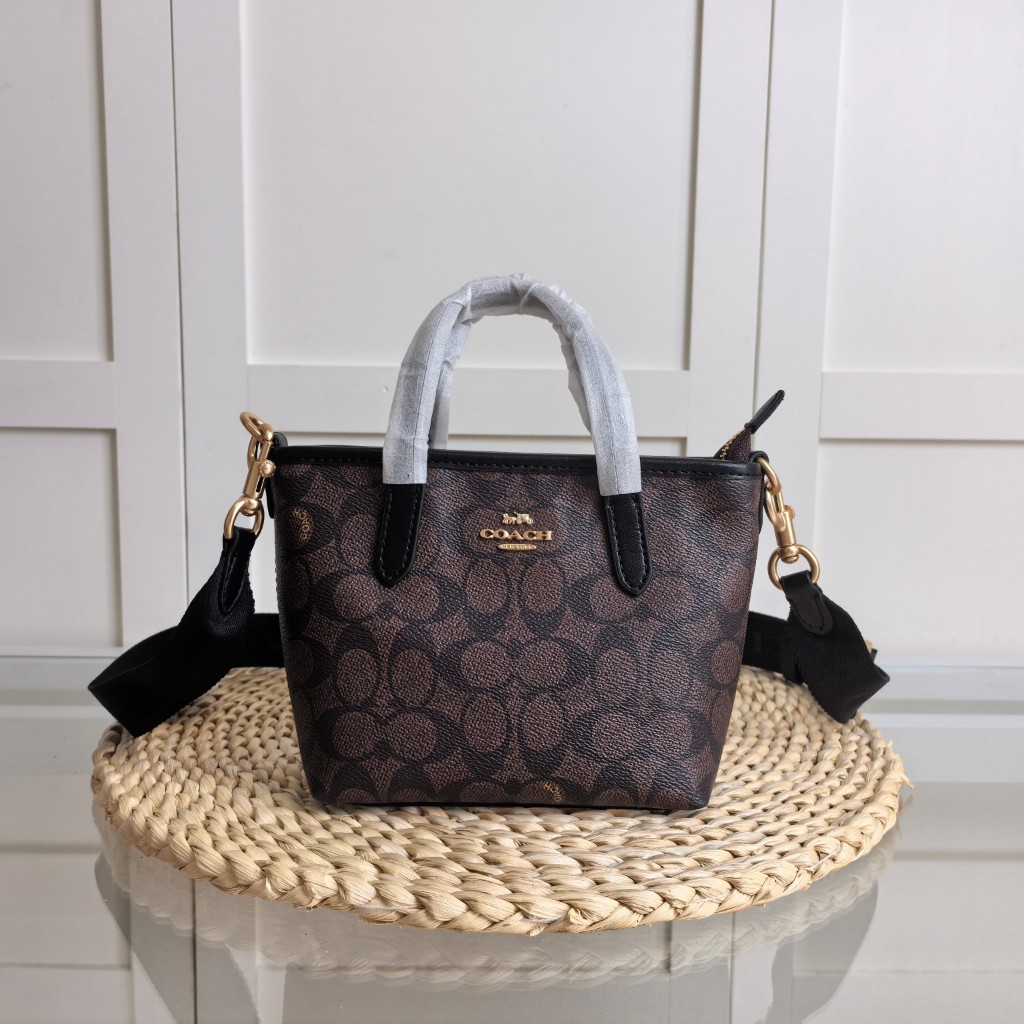 (จัดส่งฟรี) ของแท้ 100% COAC H Mini City กระเป๋าสะพายไหล่สตรีกระเป๋าเกี๊ยวใบเล็ก CW032 CW033