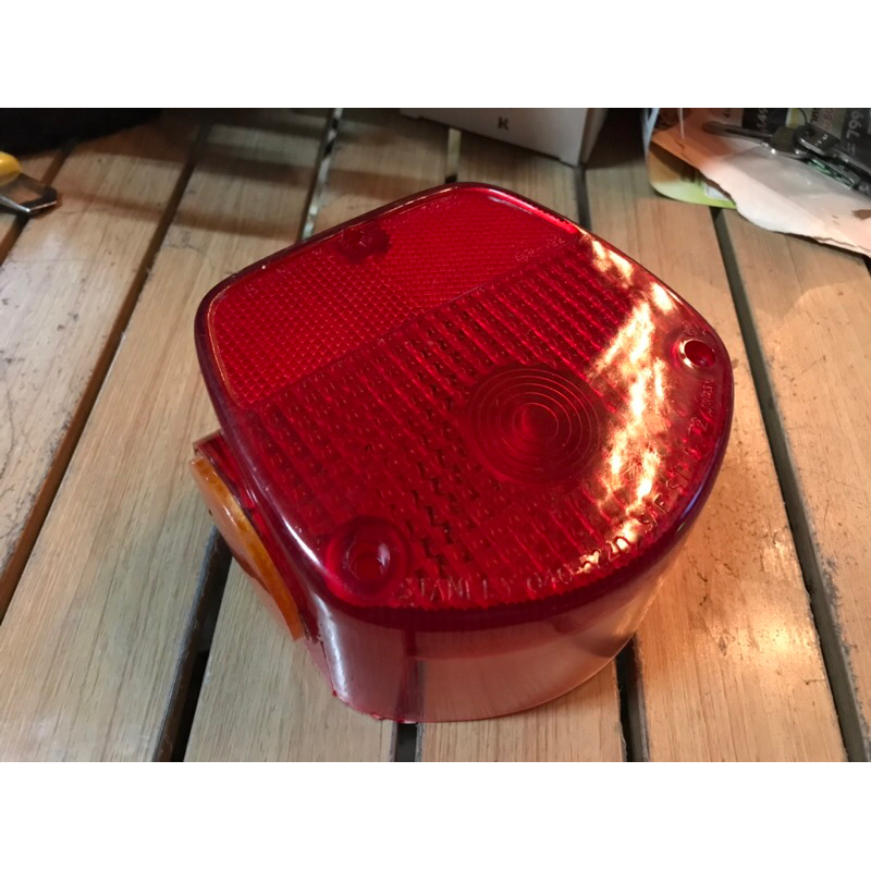 ฝาไฟท้าย Kawasaki ke125 ke175