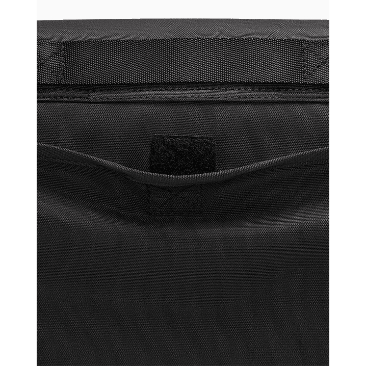 CONVERSE กระเป๋า CHUCK TAYLOR MESSENGER BAG BLACK UNISEX 1626011AU_COBKXX ( 10026011-A01 )