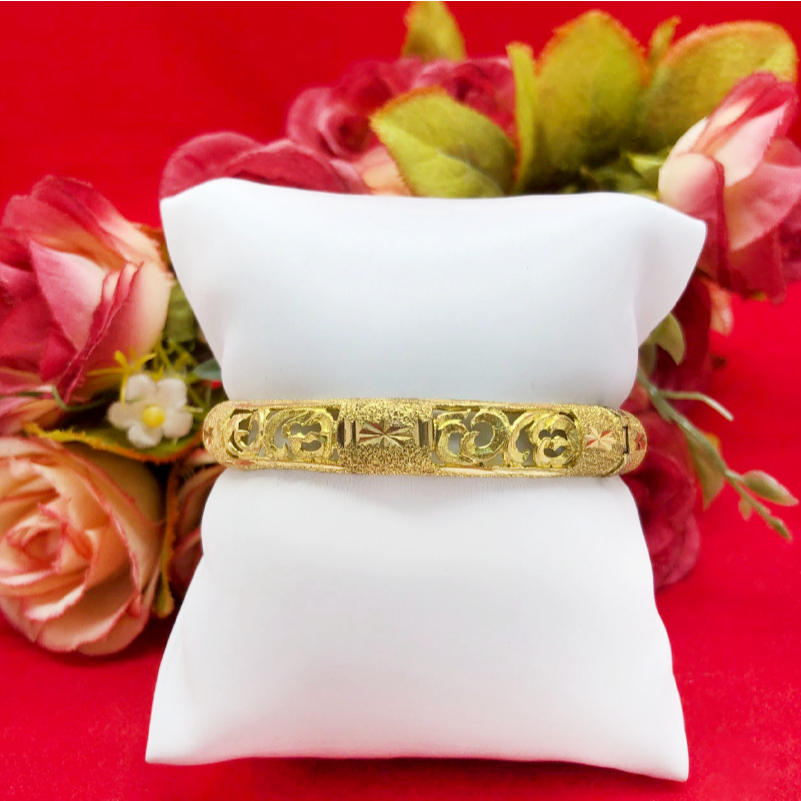 กำไลคลิปล็อคงานดิบทองเหลืองฉลุลาย เส้นผ่านศูนย์กลาง 5.5 ซม.งานดิบไม่ได้ชุบ ทองเหลืองโบราณ พร้อมส่ง - รูปที่ 2