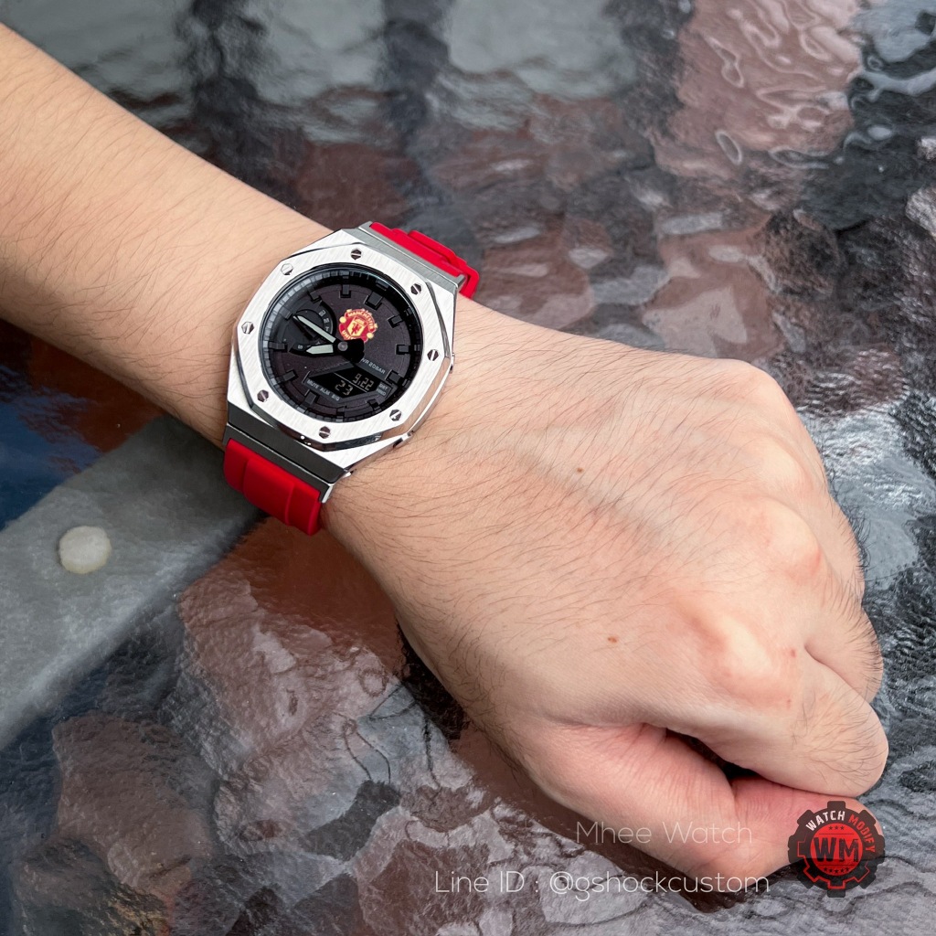 G-Shock Custom Manchester United GA-2100 Series Metal Face Red Rubber Strap