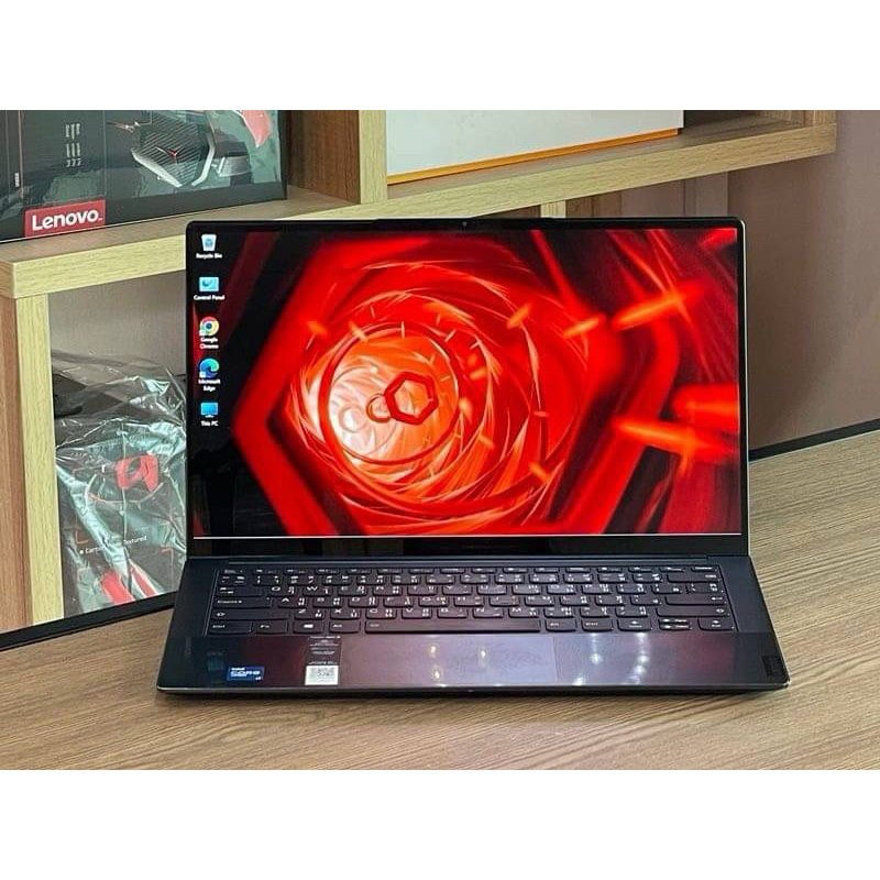 Lenovo Yoga Slim 9 14ITL5 i7-1165G7 vPro SSD1TB RAM16GB จอทัส UHD 4K Win 11 Pro สินค้ามือสอง