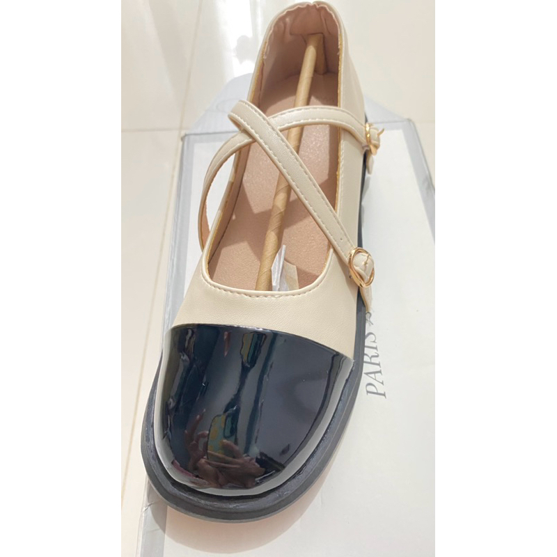 รองเท้าแมรี่เจน Paris Zoey (สภาพใหม่แกะกล่อง)