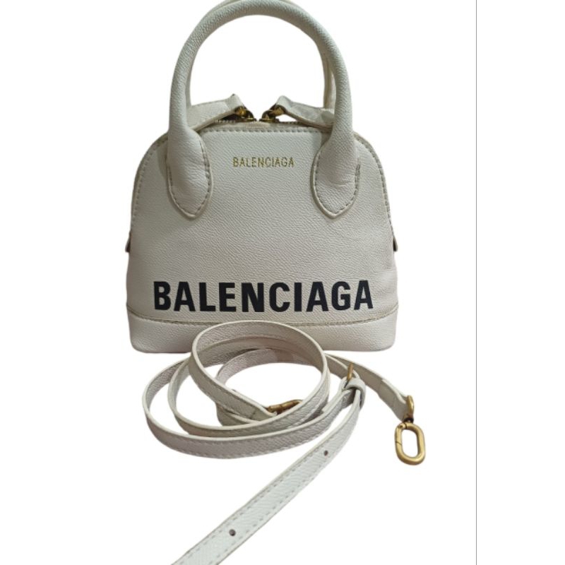 กระเป๋ามือสอง แบรนด์ Balenciaga