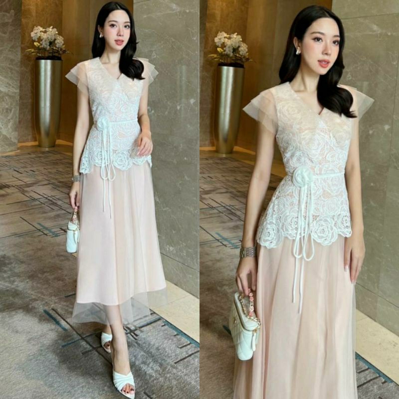 (S-3XL) ShowRoom พร้อมส่งเซ็ทเสื้อลูกไม้+กระโปรงผ้าตาข่าย+เชือกผูกเอวงานสวยหรู เนื้อผ้าเกรดดี ทรงสวย มีซับใน