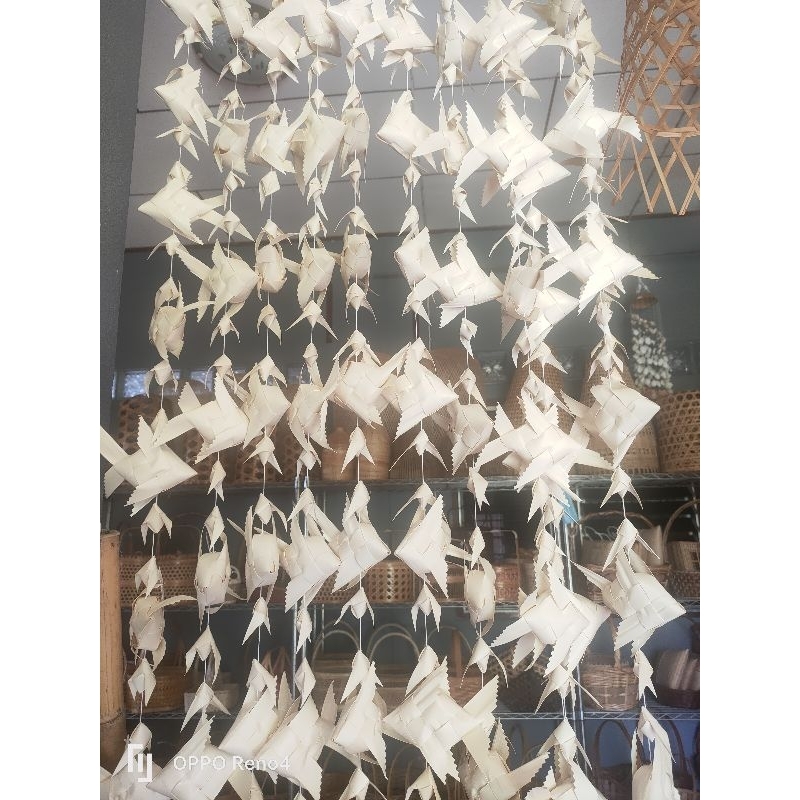 ปลาตะเพียนสานเส้นยาวสีธรรมชาติ(9 ตัว)