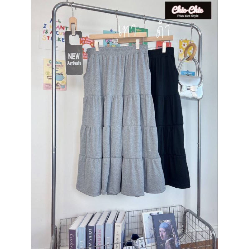 81Y081กระโปรงยาวผ้ายืดไหมพรมร่องผ้าดีมีน้ำหนักทำให้ทิ้งตัวสวยเอวยางยืดใส่สบาย ใส่ได้ทุกคนแมชกับเสื้อ