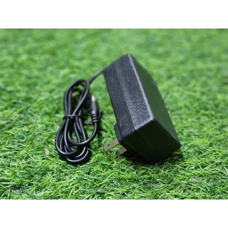 14.6v 2a อแดปเตอร์ชาร์จแบตลิเที่ยม 5.5mm. x 2.1mm. เต็มแล้วตัด มีไฟสถานะ ชาร์จ แบตเต็ม อแดปเตอร์ชาร์จแบตลิเธียม 14.6v 2A
