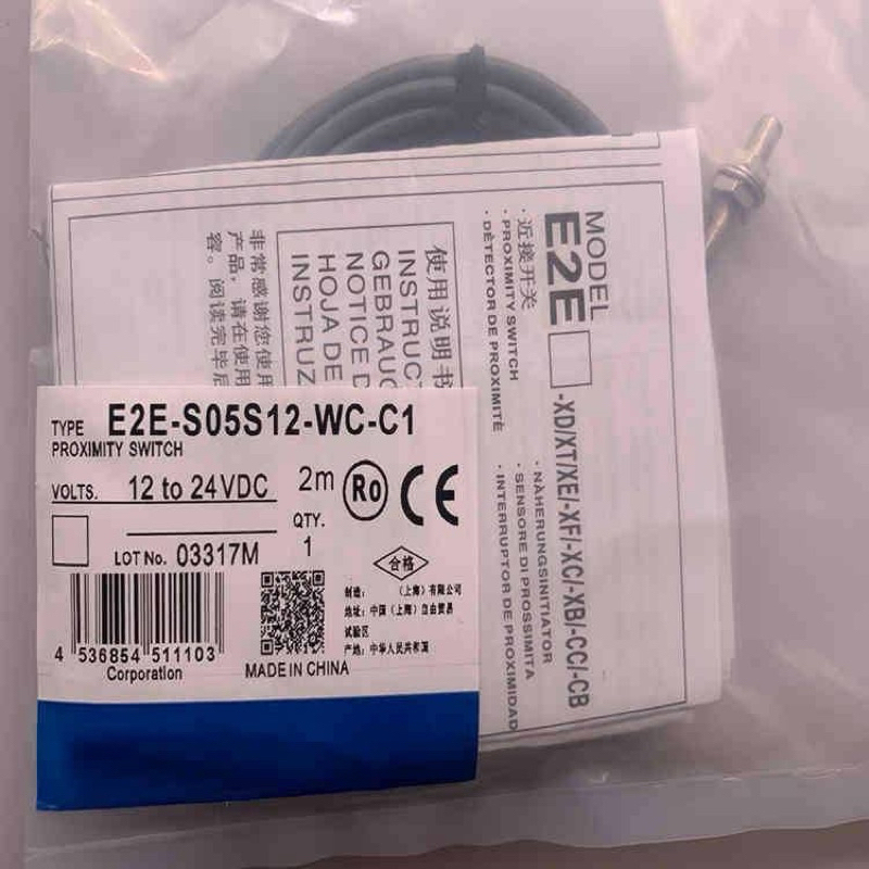 จากไทย E2E-S05S12-WC-C1  M5, DC Three-wires models, Sensing distance 1.2 mm  NO, NPN open collector,