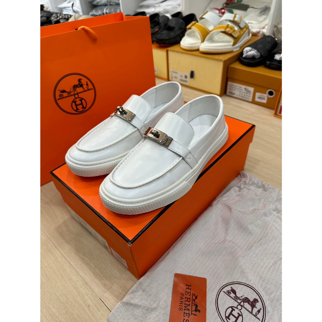 รองเท้าผ้าใบ Hermes ผู้ชาย Grade PK มีไซส์ 40-46
