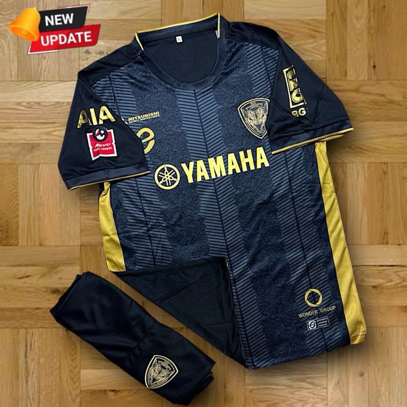 ชุดกีฬาผู้ชาย สโมสรเมืองทอง แขนสั้น ฤดูกาลใหม่ล่าสุด 2024 มีไซด์ M- -3XL มีเสื้อ พร้อม กางเกง