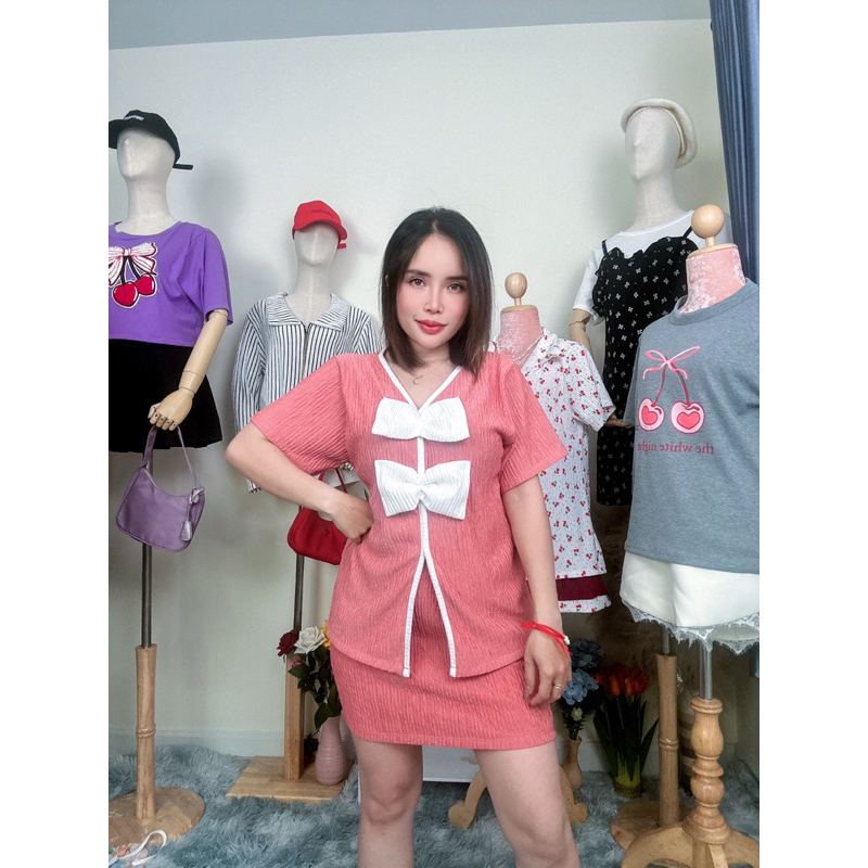 ชุดเซท2ชิ้น เสื้อแต่งโบว์+กระโปรง ผ้าท็อฟฟี่