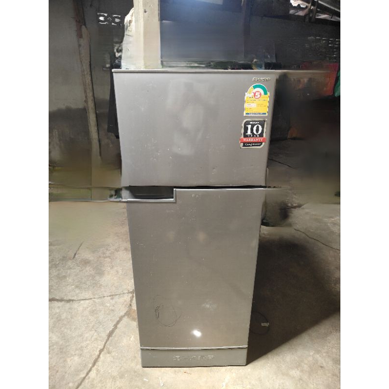 สินค้ามือสอง✌️ ตู้เย็น sharp 5.9 คิว แบบ2ประตู มือสอง ใช้งานได้ปกติ เย็นฉ่ำๆทั้งบนและล่าง ไม่มีปัญหา