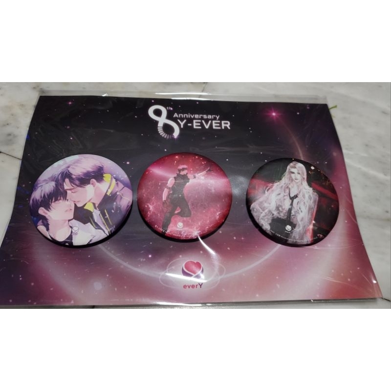 เข็มกลัด ฉันชอบแฟนนายมานานแล้ว 8 anniversary y-ever every