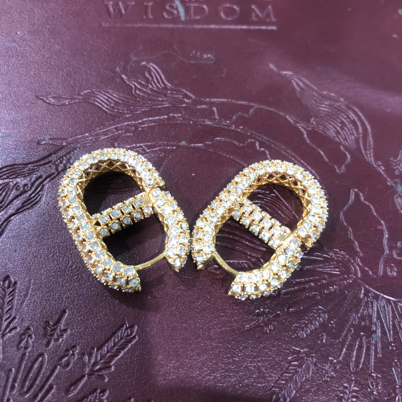 ต่างหู cd xxxxxxxxxxxxx