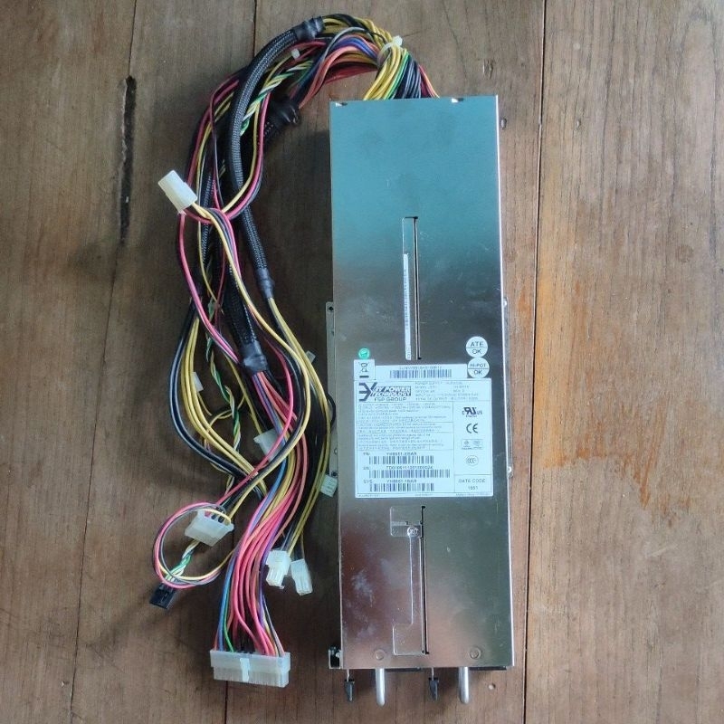 redundant power supply 650 3y power by fsp yh-8651b