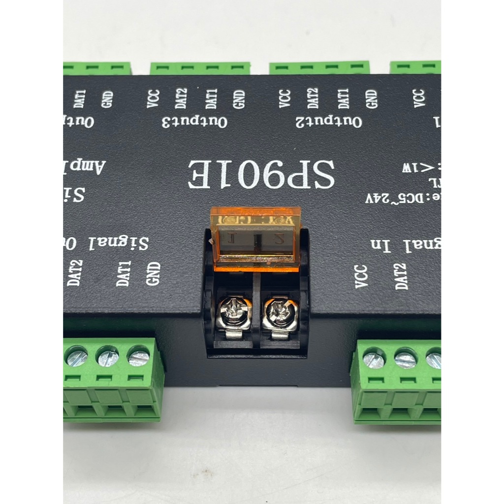 SP901E  Signal Amplifier  5output