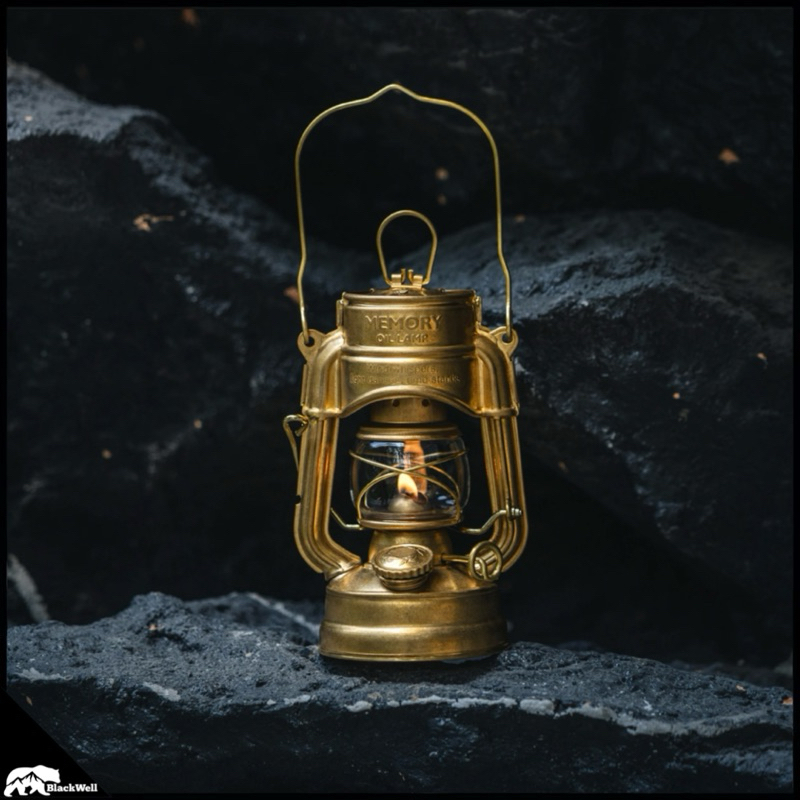 ThousWinds Pick-Up Kerosene Lamp Brass Version ‼️พรีออเดอร์‼️