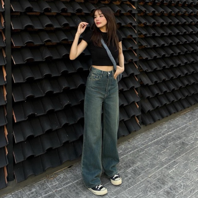 กางเกงยีนส์ทรงกระบอก รุ่น Brooklny Jeans