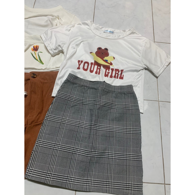 รหัสW05/GY ครอปหมี ผ้านิ่ม กระโปรงสก๊อต (เดี่ยว45- Set 85-)